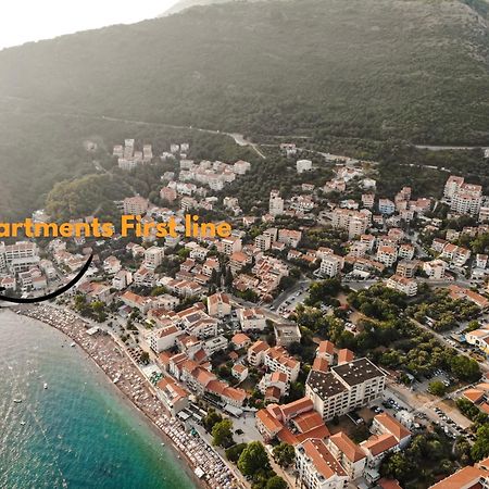 Apartments First Line Petrovac Bagian luar foto