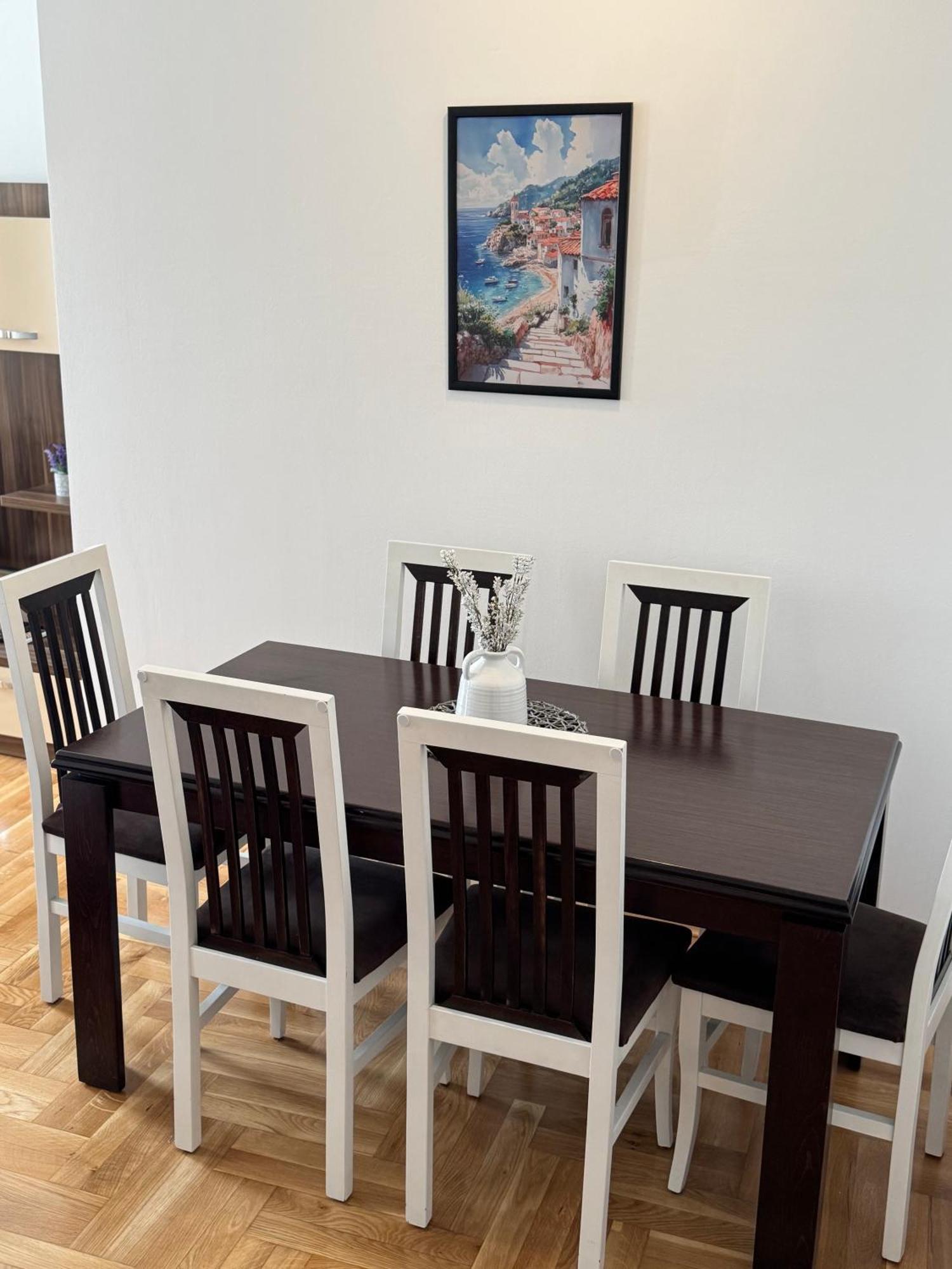Apartments First Line Petrovac Bagian luar foto